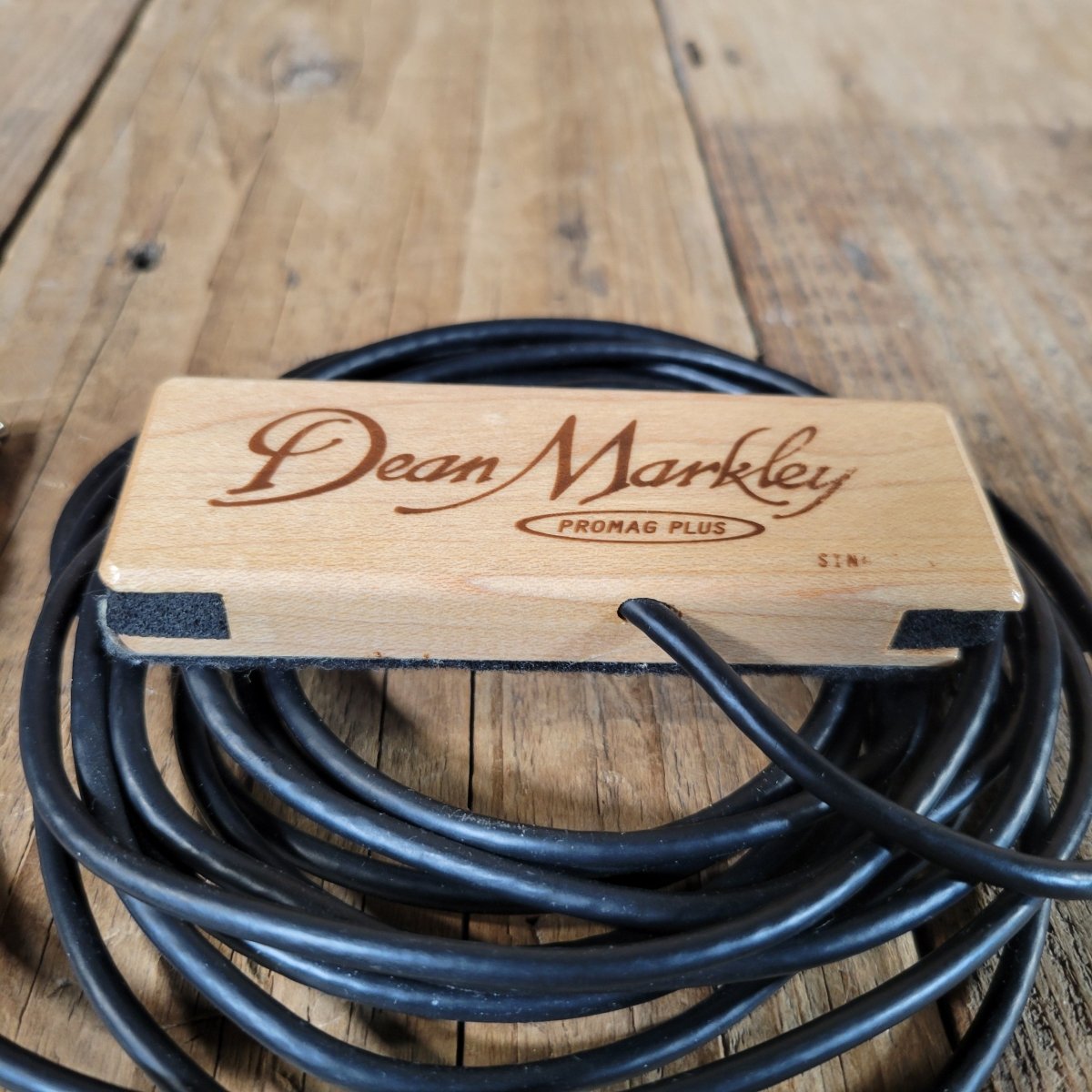 Dean Markley Promag Plus Acoustic Soundhole Pickup - Mahar's Vintage Guitars
