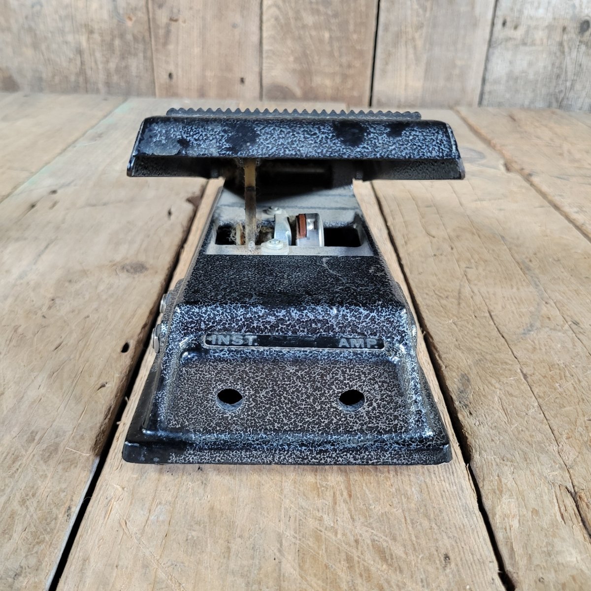 DeArmond Volume Pedal Model 1602 - Mahar's Vintage Guitars