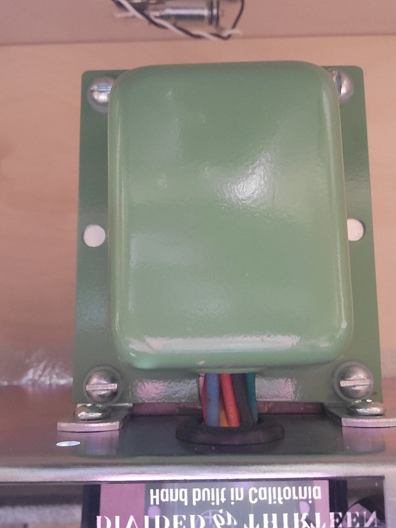 Divided By 13 JRT 9/13 Combo Fawn with Cream V – NEW 2025 Boutique Tube Amplifier - Mahar's Vintage Guitars