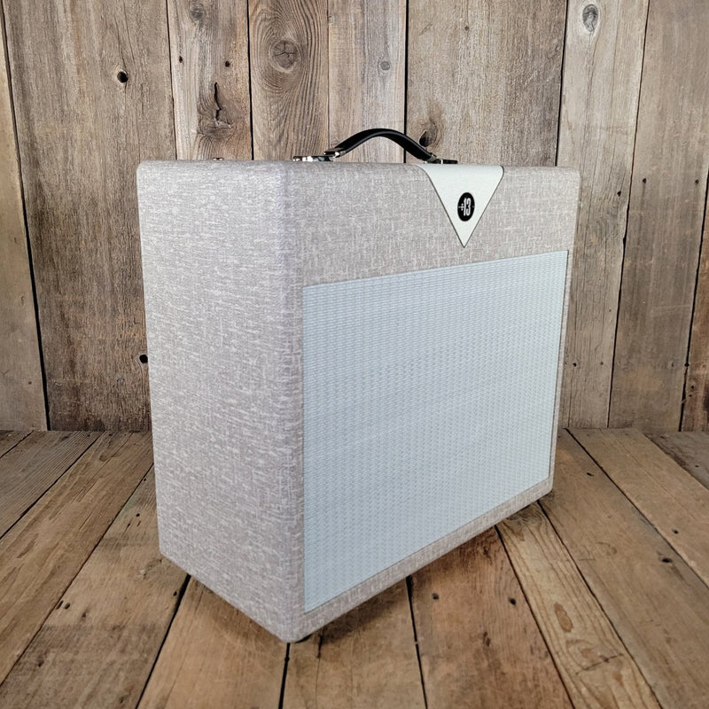 Divided By 13 JRT 9/13 Combo Fawn with Cream V – NEW 2025 Boutique Tube Amplifier - Mahar's Vintage Guitars