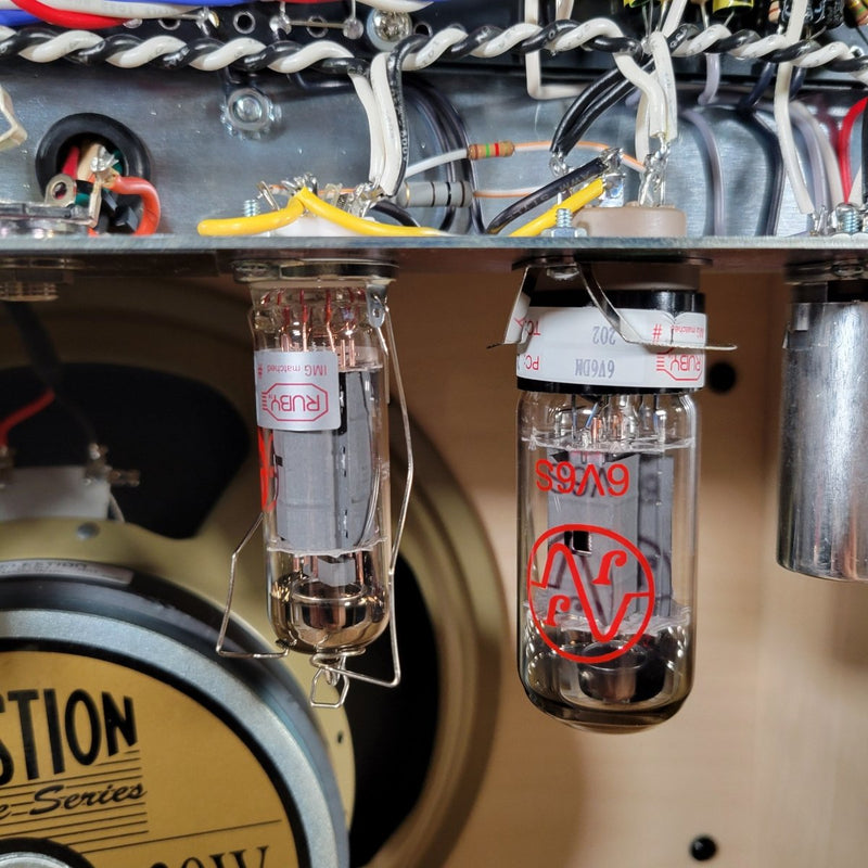 Divided By 13 JRT 9/13 Combo Fawn with Cream V – NEW 2025 Boutique Tube Amplifier - Mahar's Vintage Guitars