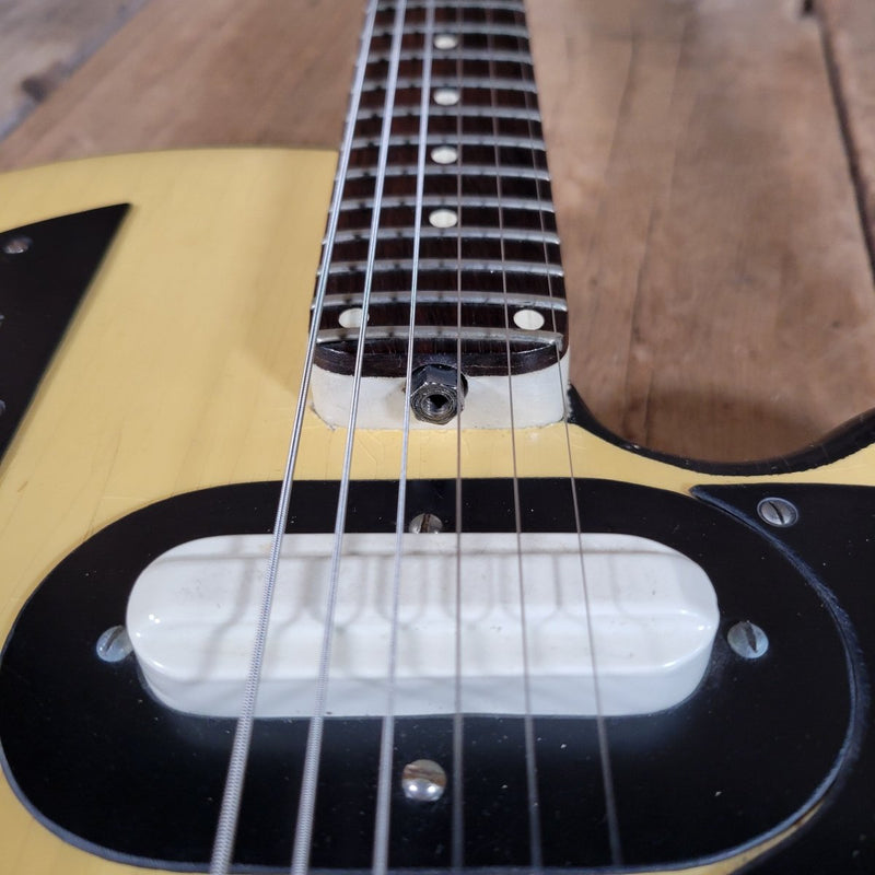Doc Kauffman Kremo Kustom One of One 1960s - Mahar's Vintage Guitars