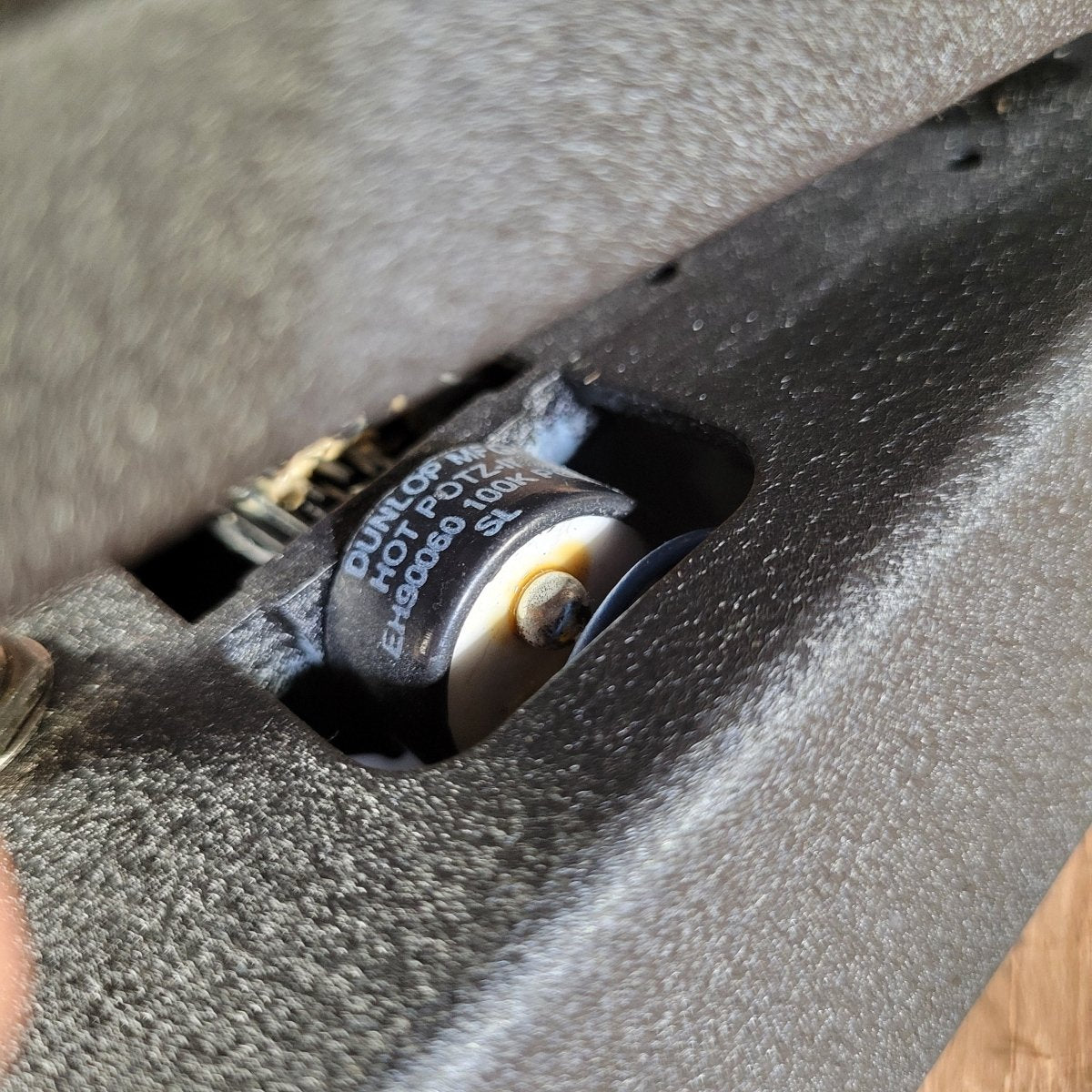 Dunlop GCB95 Cry Baby Wah Pedal w/ MC404 Baseplate, Near Mint - Mahar's Vintage Guitars