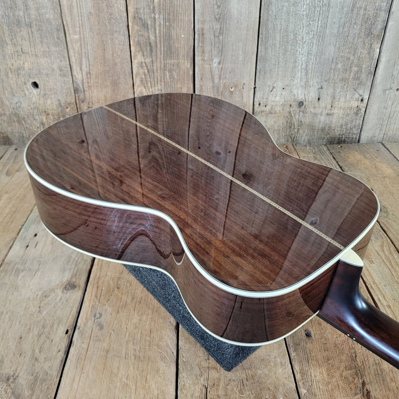 Eastman E20 OM - SB 2022 w/ Original Hard Case - Mahar's Vintage Guitars