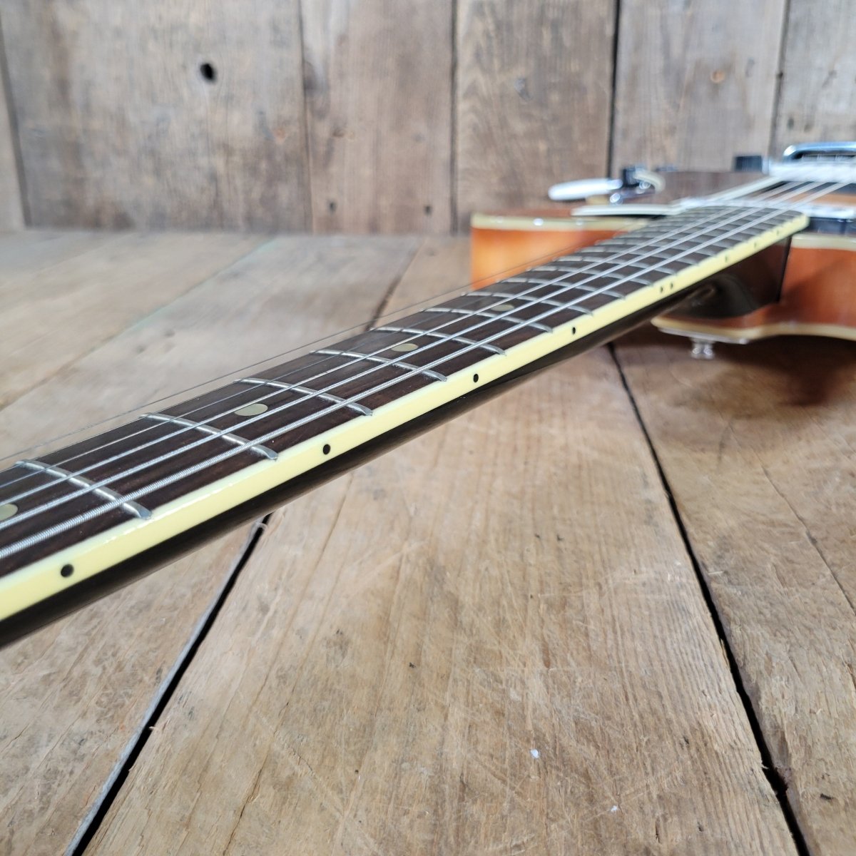 Eko 1963 Barracuda 290 w/ Hard Case Excellent - Mahar's Vintage Guitars