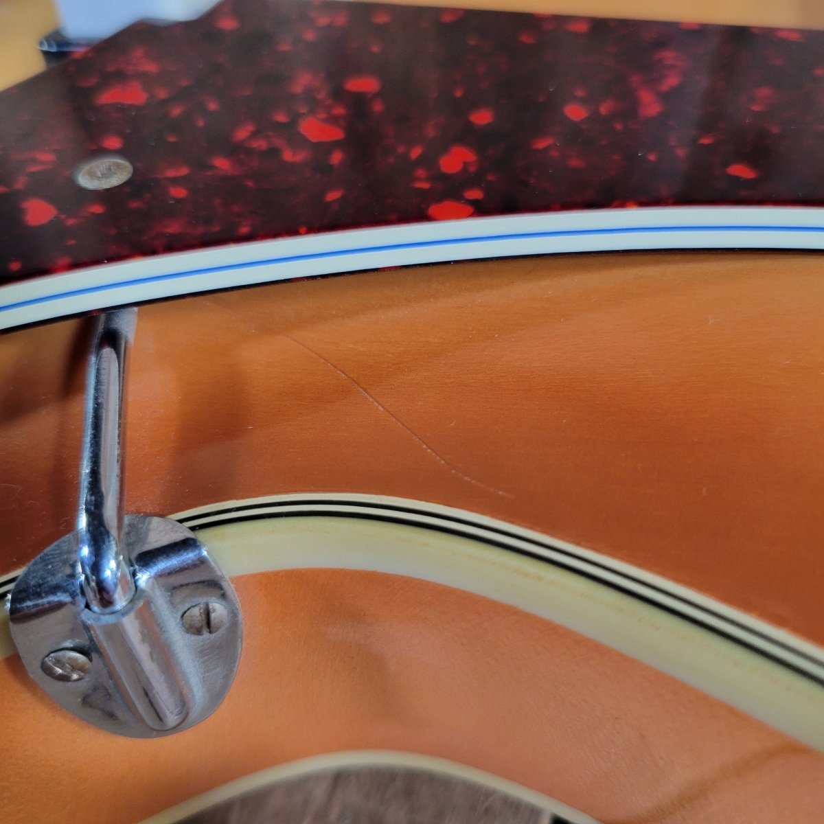 Eko 1963 Barracuda 290 w/ Hard Case Excellent - Mahar's Vintage Guitars