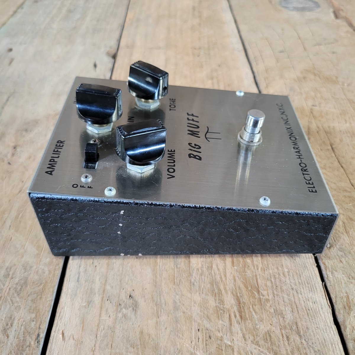 Electro - Harmonix 1969 - 71 Big Muff Pi Triangle V1 Switch NM - Mahar's Vintage Guitars