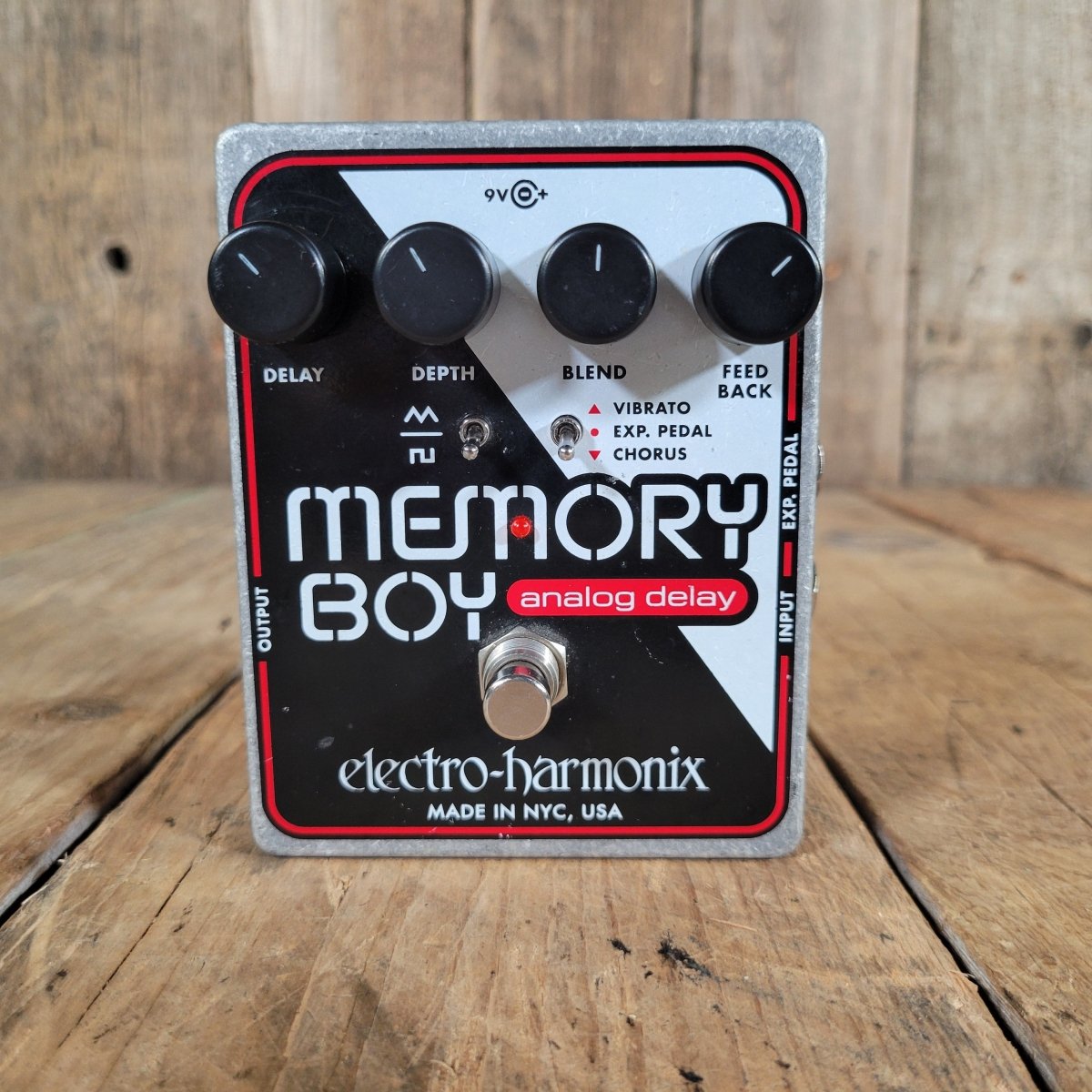 Electro - Harmonix Memory Boy Analog Delay Chorus Vibrato Pedal - Mahar's Vintage Guitars