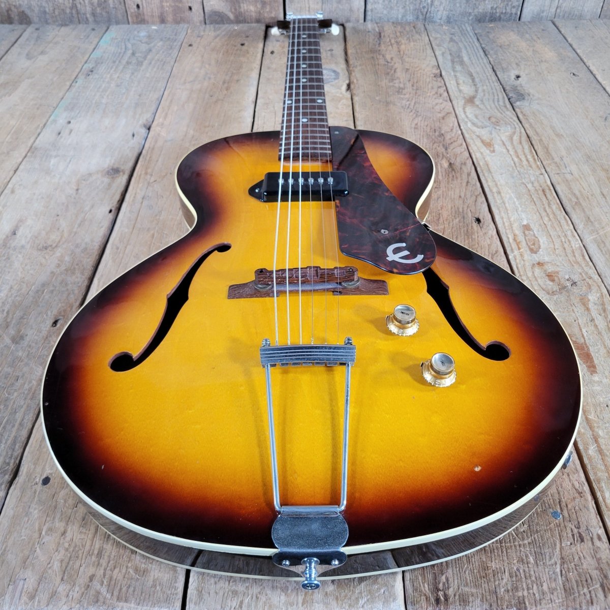 Epiphone 1963 Century E422T w/ Original Case, Excellent - Mahar's Vintage Guitars