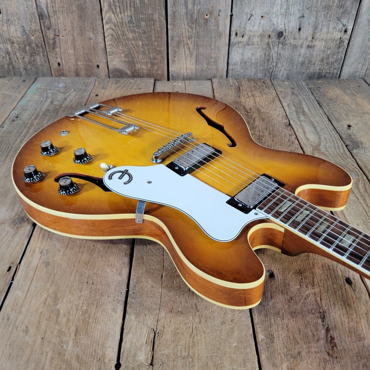 Epiphone 1966 Riviera E360TD w/ Original Case - Mahar's Vintage Guitars