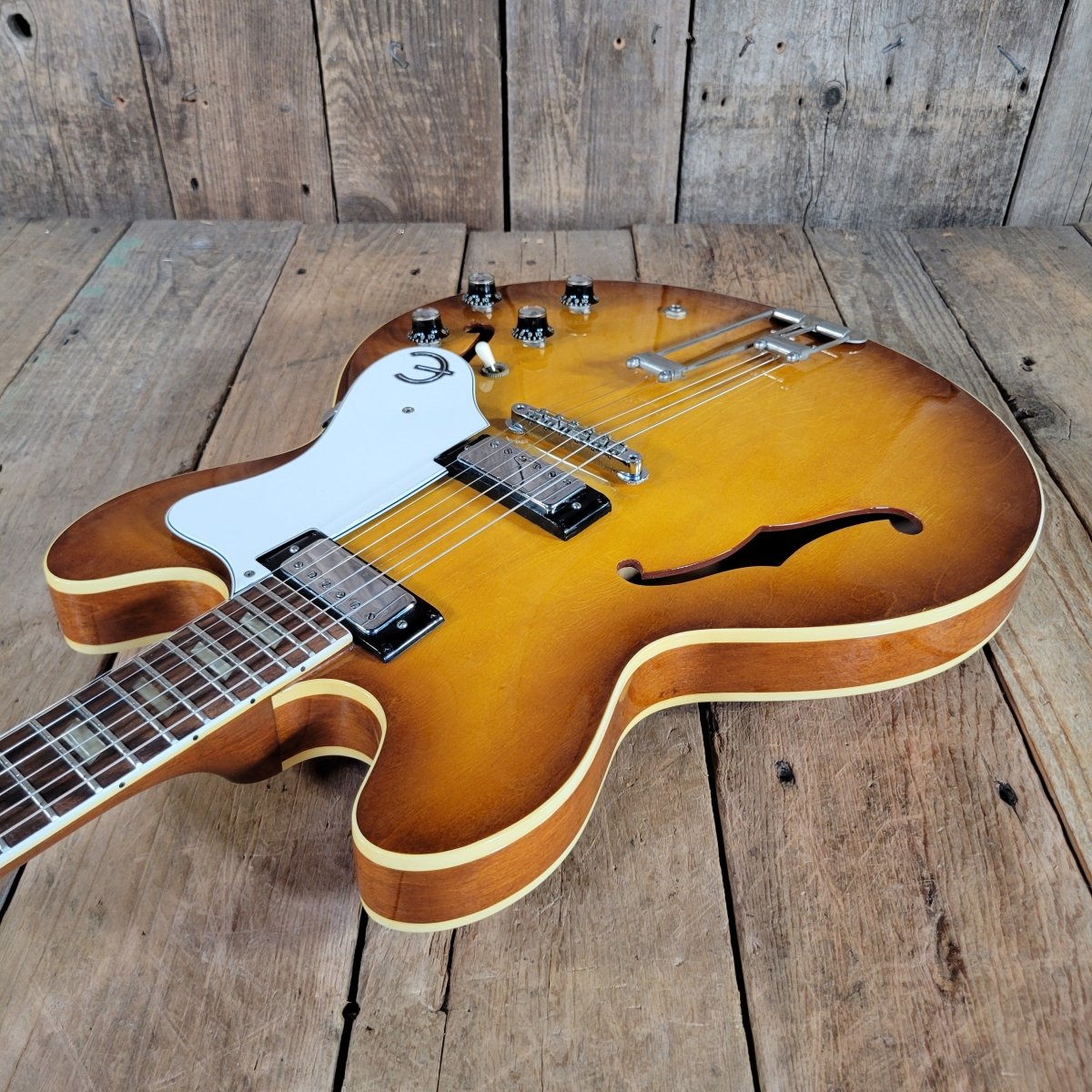 Epiphone 1966 Riviera E360TD w/ Original Case - Mahar's Vintage Guitars