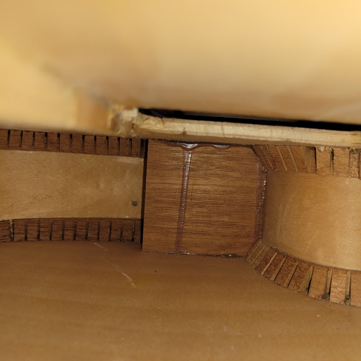 Epiphone 1968 E - 252 Broadway Archtop Husk Project Poor - Mahar's Vintage Guitars