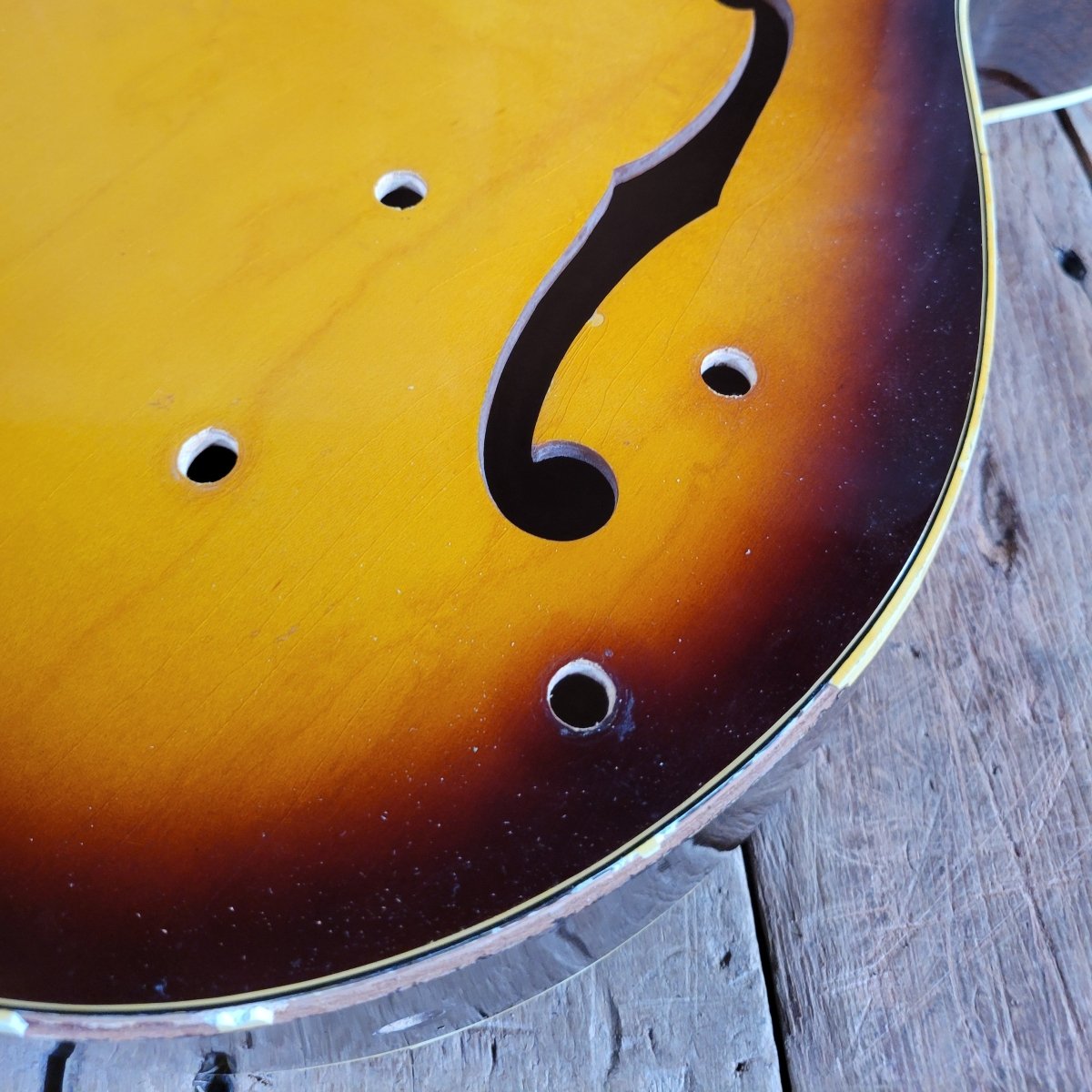 Epiphone 1968 E - 252 Broadway Archtop Husk Project Poor - Mahar's Vintage Guitars