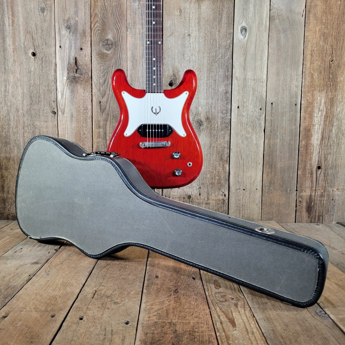 Epiphone Coronet 1962 With Original Case - Mahar's Vintage Guitars