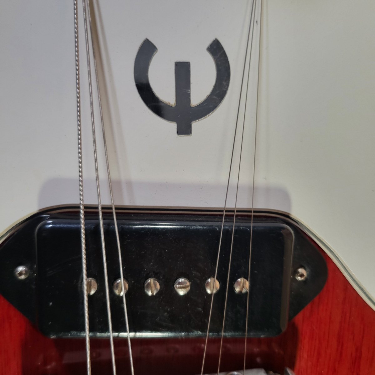 Epiphone Coronet 1962 With Original Case - Mahar's Vintage Guitars