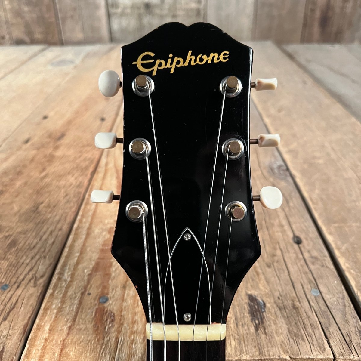 Epiphone Coronet SB - 533 1962 Cherry Red with Hang Tag 1960s Vintage For Sale - Mahar's Vintage Guitars