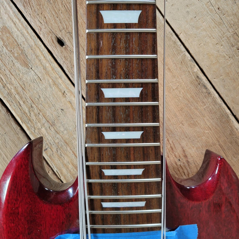 Epiphone EB - 35 5 - String Bass Guitar 2000 – Mahogany Body, Dual Humbuckers, Long Scale - Mahar's Vintage Guitars