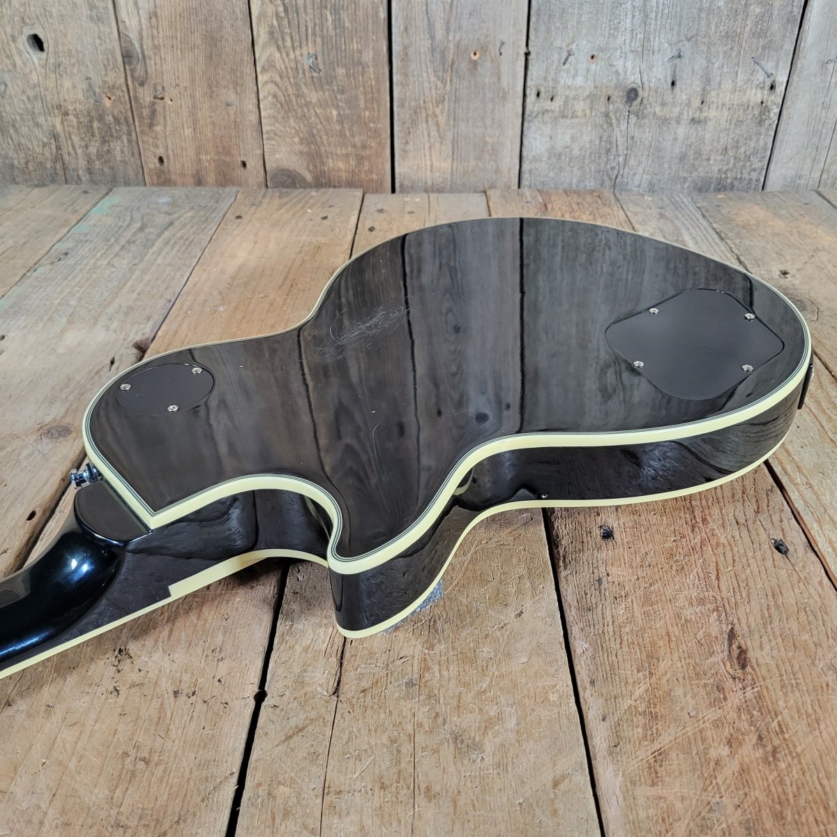 Epiphone Les Paul Custom Ebony 2008 w/ EMGs & SKB Gig Bag - Mahar's Vintage Guitars