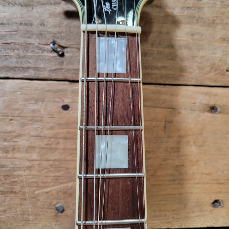 Epiphone Les Paul Custom Ebony 3 Pickup 2011 with hard shell case - Mahar's Vintage Guitars