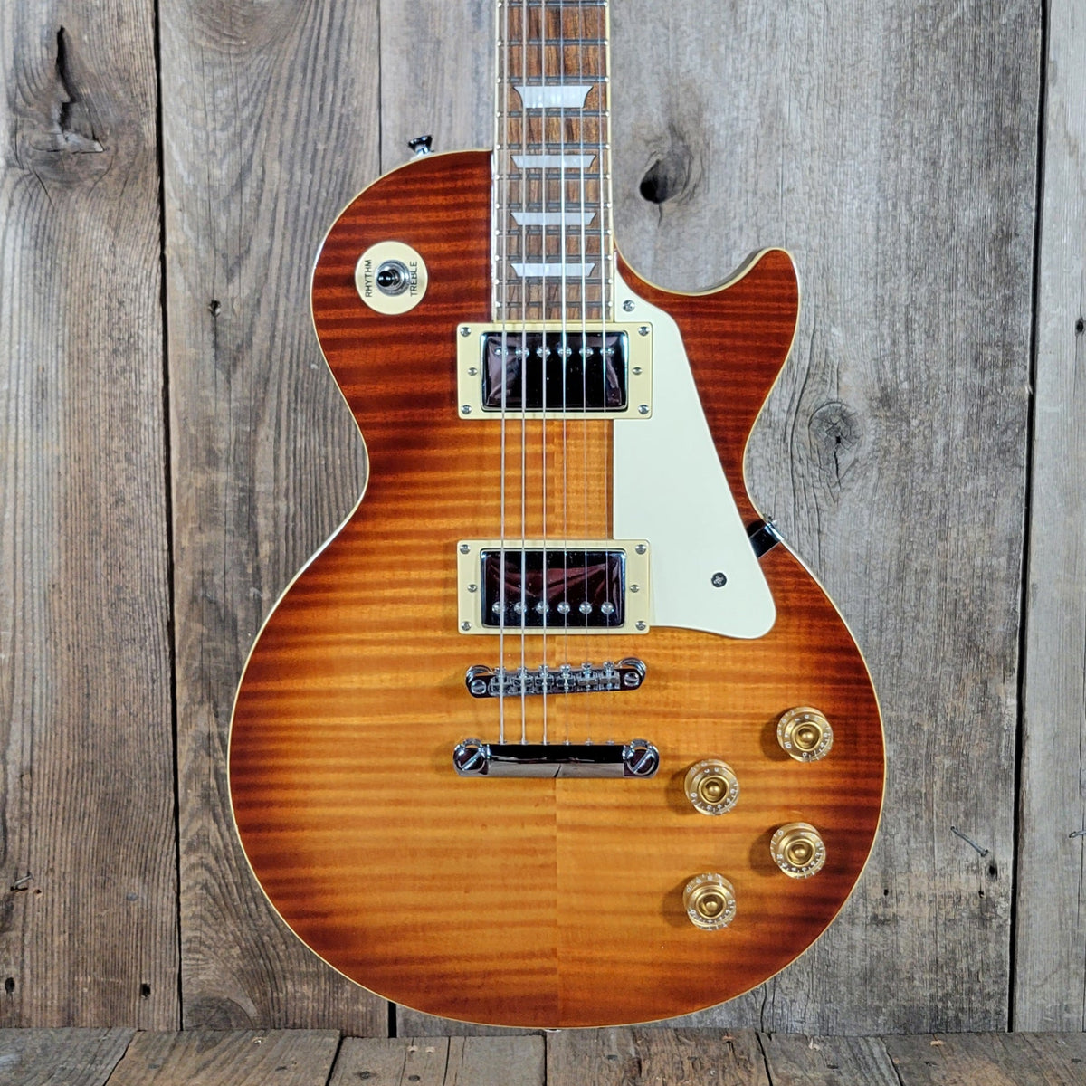 Epiphone Les Paul Standard 2006 – Flamed Maple Top, Classic Sunburst, Vintage Tone & Playability - Mahar's Vintage Guitars
