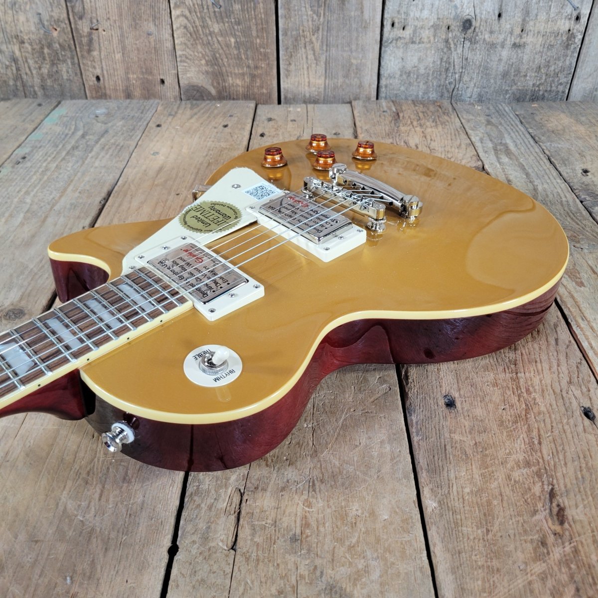 【送料込】Epiphone Les Paul standard GOLD TOP Epiphone Les Paul Standard - Metallic Goldtop | Sweetwater