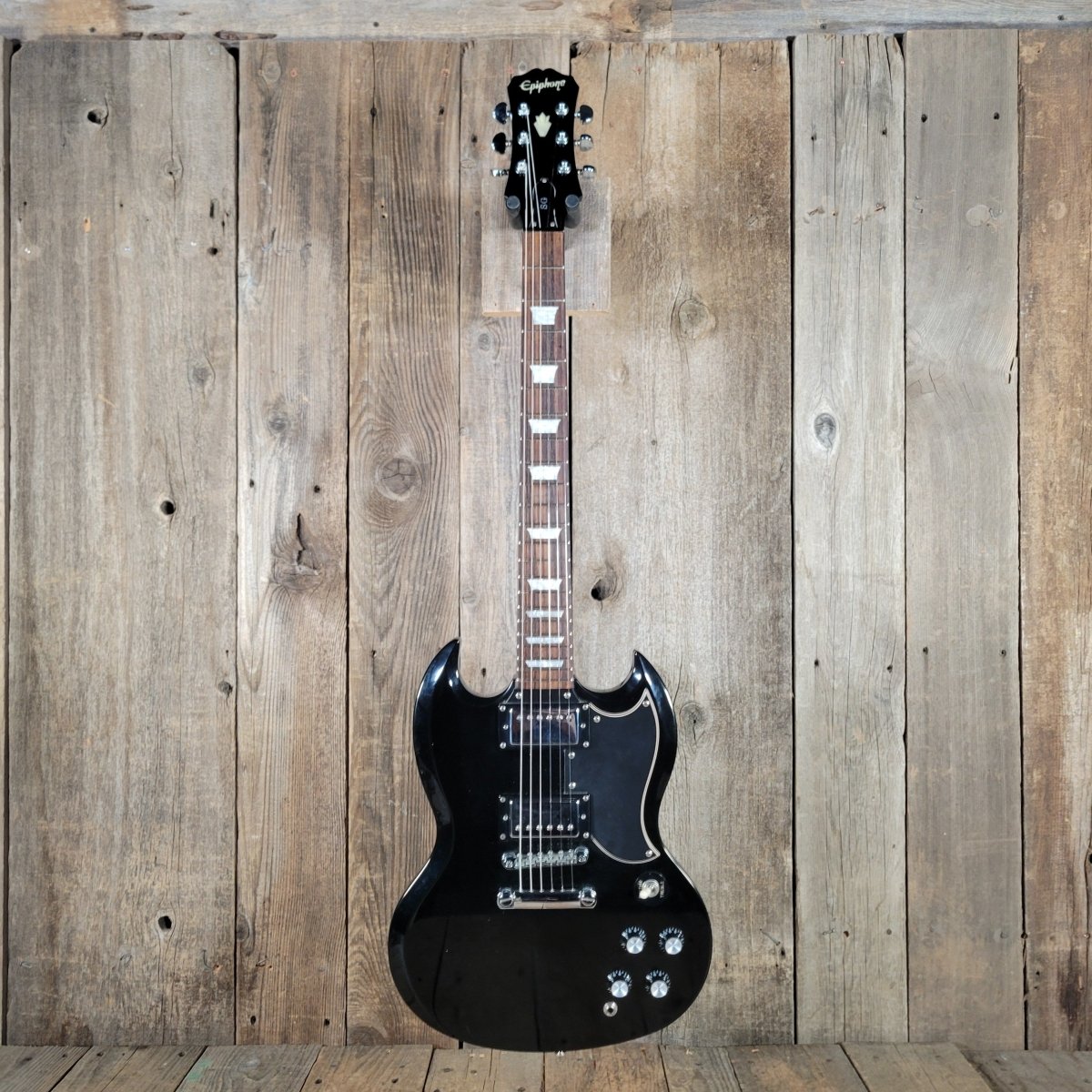 Epiphone SG - 400 Ebony 2004 Electric Guitar with SKB Hardshell Case - Mahar's Vintage Guitars