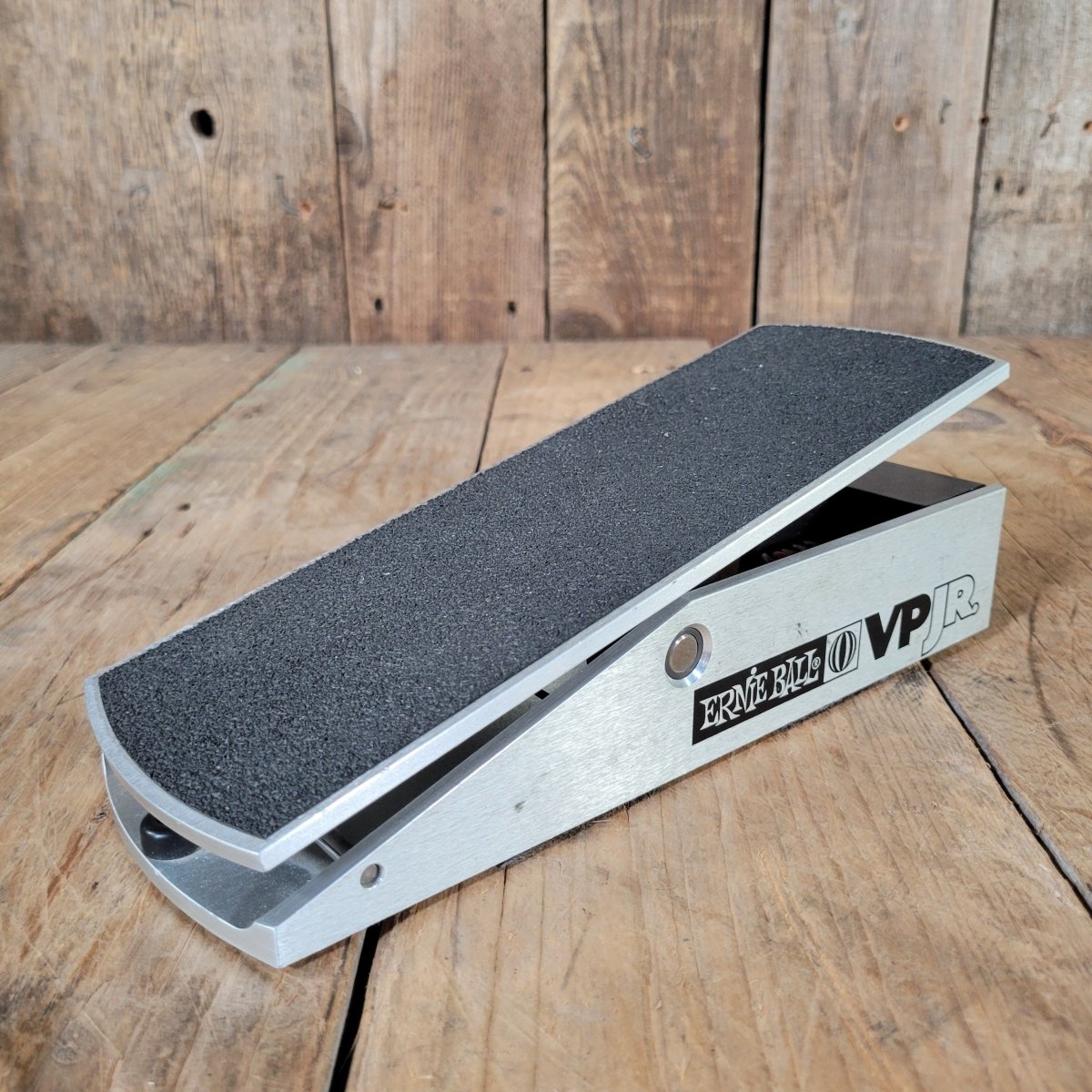 Ernie Ball 6180 VP Jr Volume Pedal - Mahar's Vintage Guitars