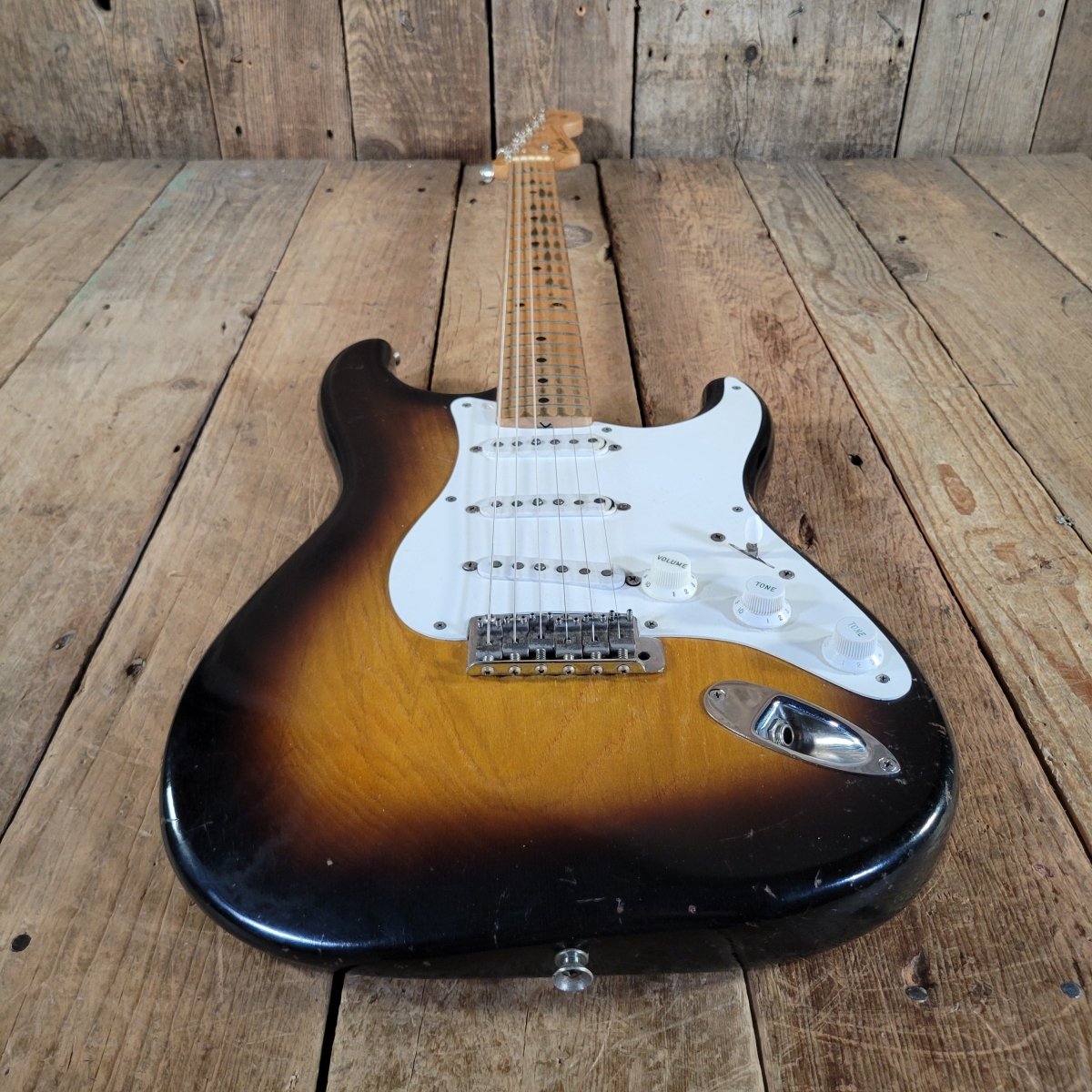 Fender 1955 Stratocaster Sunburst One-Piece Ash Body | Mahar's