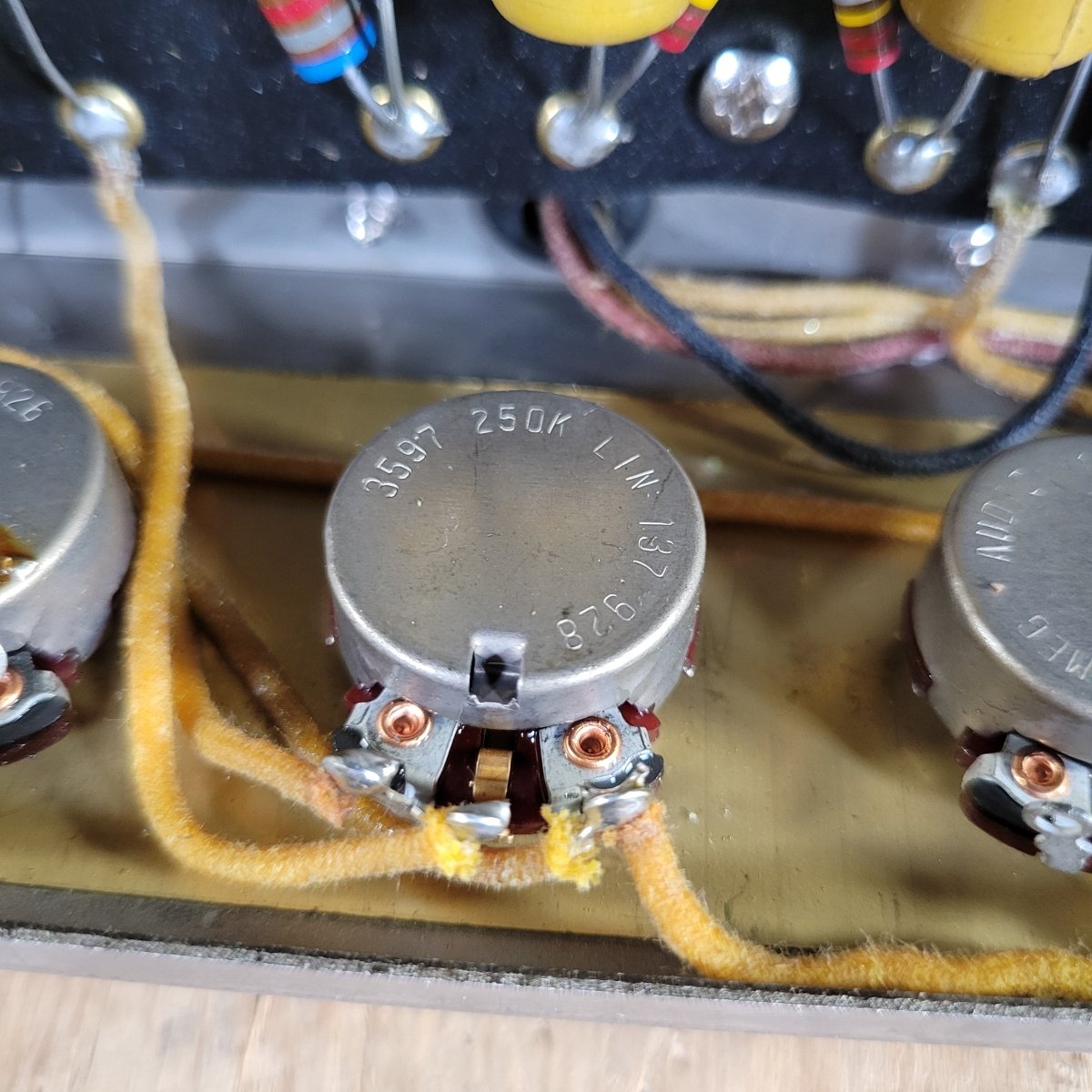 Fender 1959 Bassman 5F6 - A Tweed 4x10 Jensen Original Cover - Mahar's Vintage Guitars