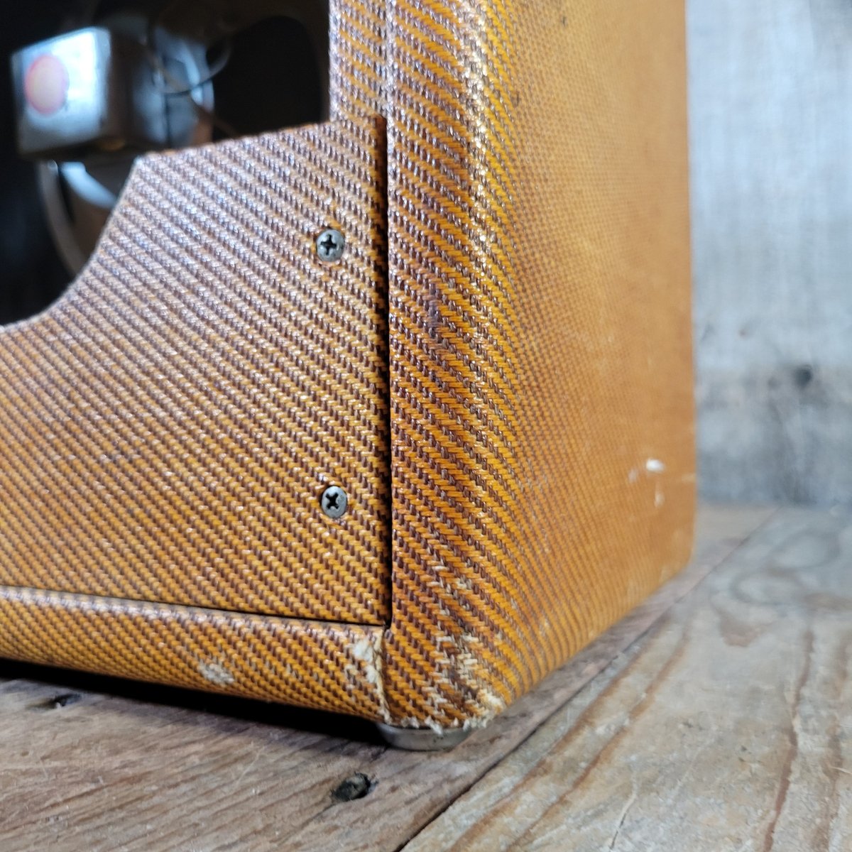 Fender 1960 Princeton 5F2 - A Tweed All Original Aside From Repro Handle, Excellent - Mahar's Vintage Guitars