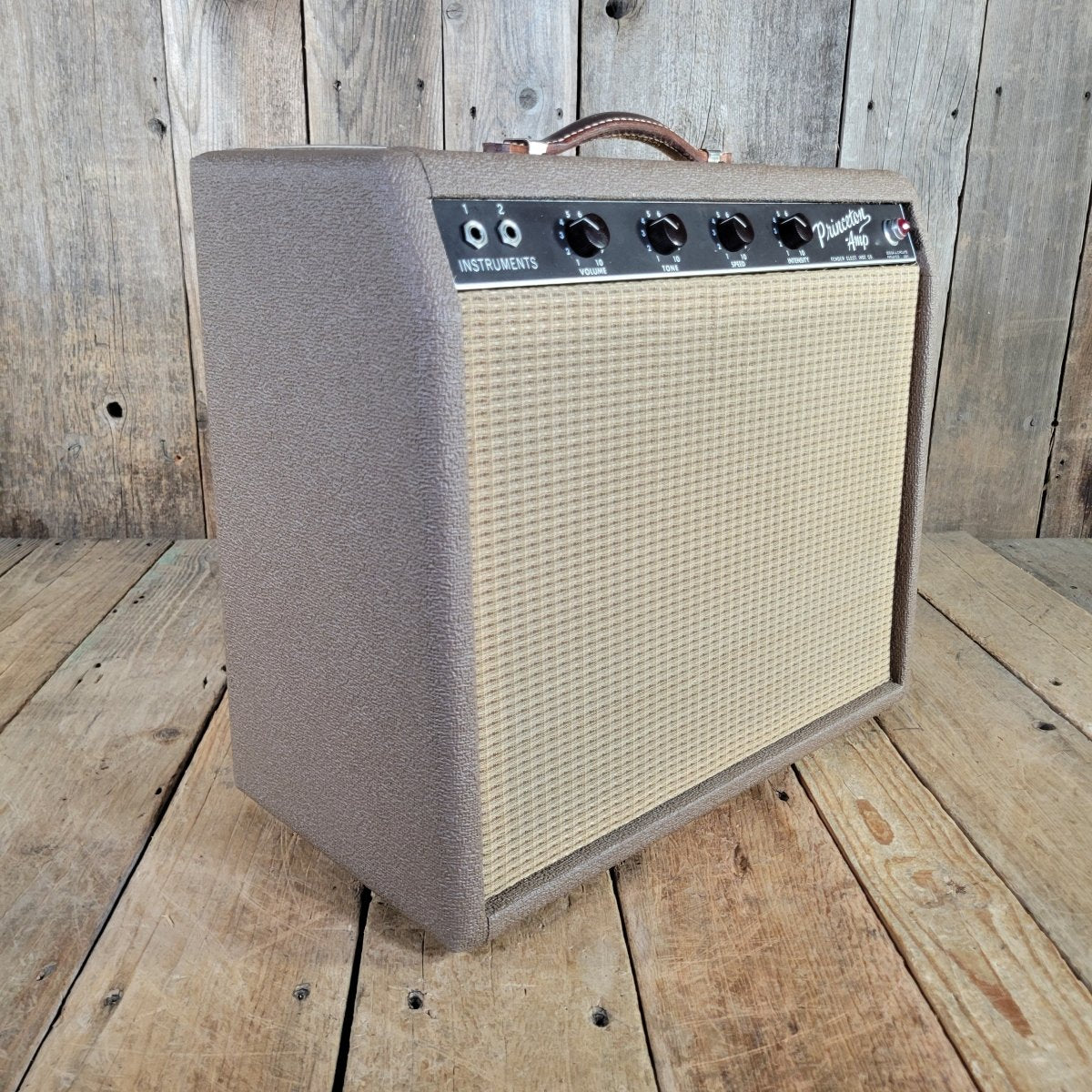 Fender 1962 Princeton 6G2 Brown Tolex w/ footswitch Near Mint - Mahar's Vintage Guitars