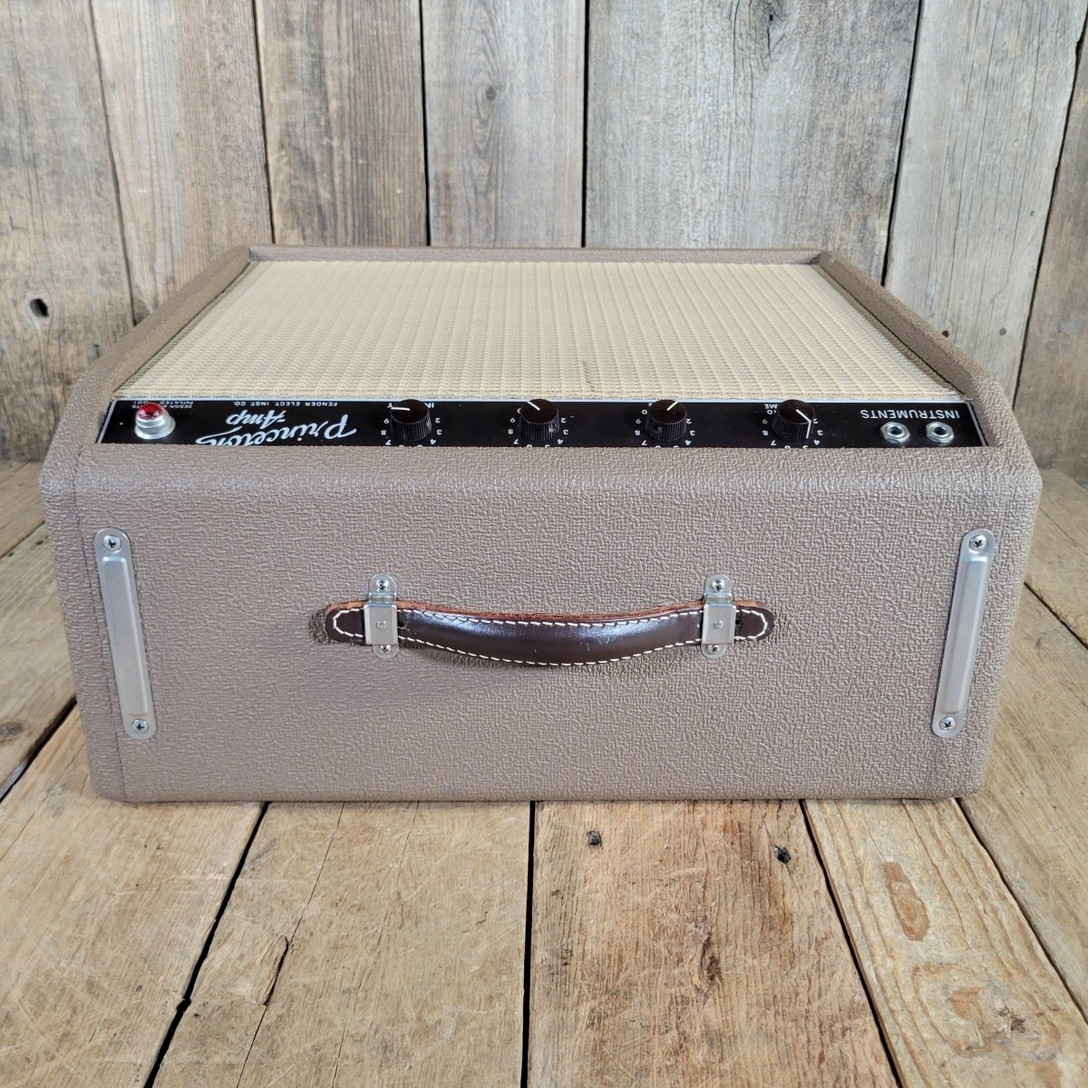 Fender 1962 Princeton 6G2 Brown Tolex w/ footswitch Near Mint - Mahar's Vintage Guitars