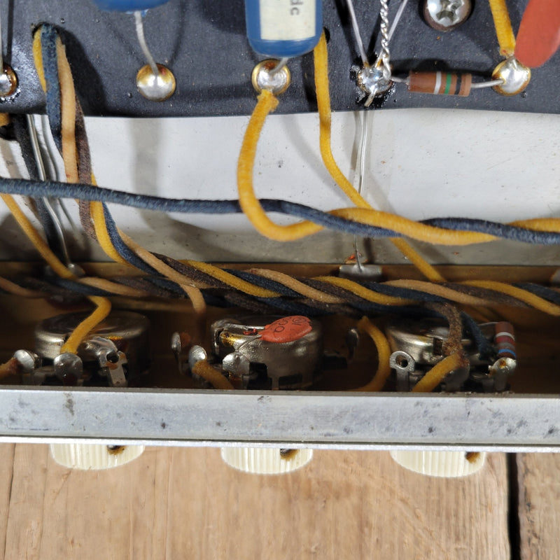 Fender 1963 Bandmaster 6G7 - A – White Tolex Blonde Vintage Amp Head with Tremolo - Mahar's Vintage Guitars
