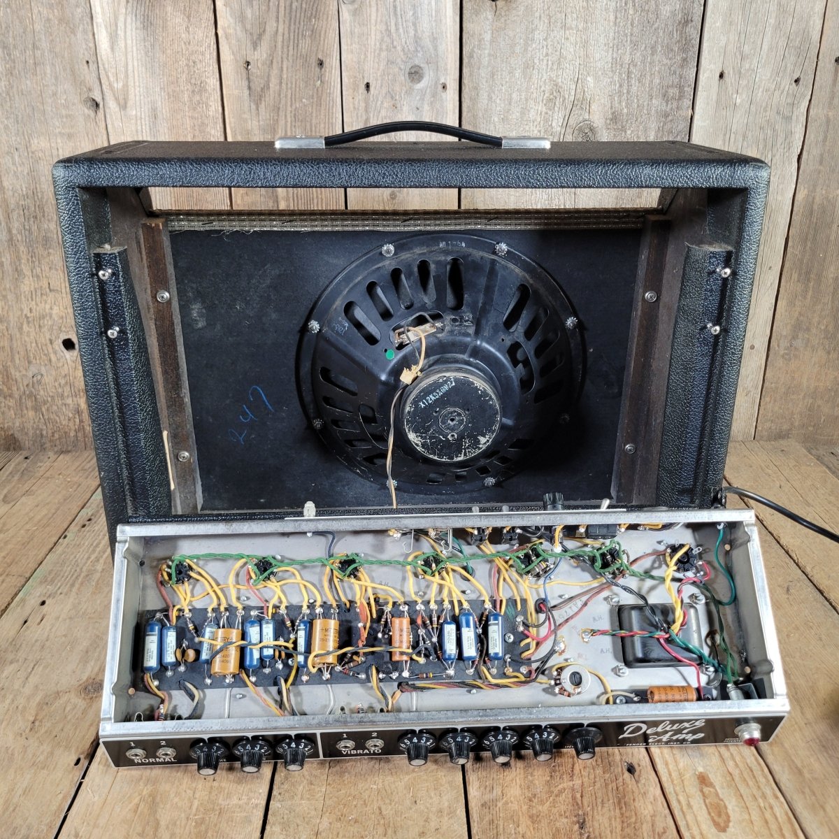 Fender 1964 Deluxe Amp Blackpanel Pre CBS Excellent Condition - Mahar's Vintage Guitars
