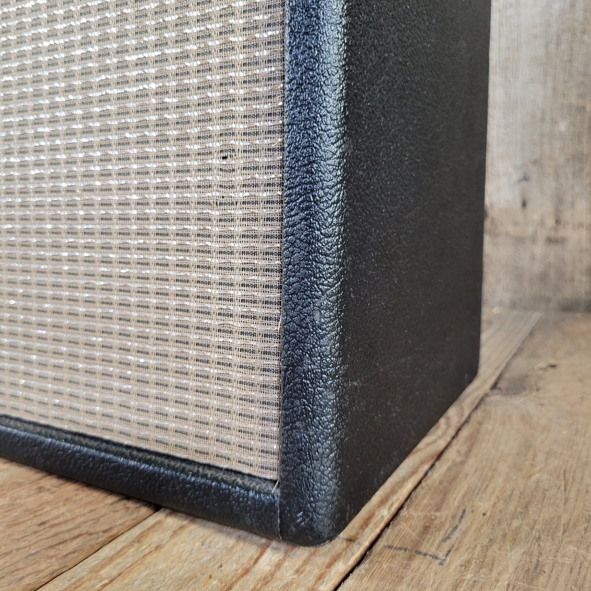 Fender 1964 Deluxe Amp Blackpanel Pre CBS Excellent Condition - Mahar's Vintage Guitars