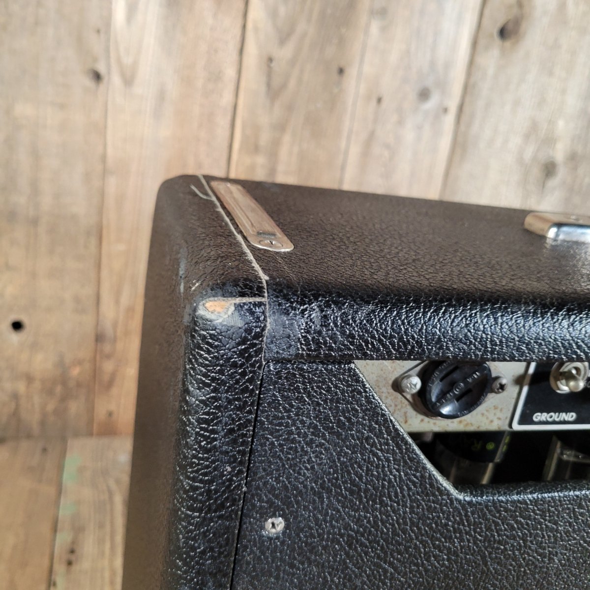 Fender 1964 Deluxe Reverb AA763 Serviced w/ Footswitch Excellent - Mahar's Vintage Guitars