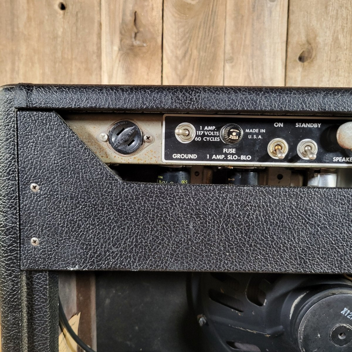Fender 1964 Deluxe Reverb AA763 Serviced w/ Footswitch Excellent - Mahar's Vintage Guitars