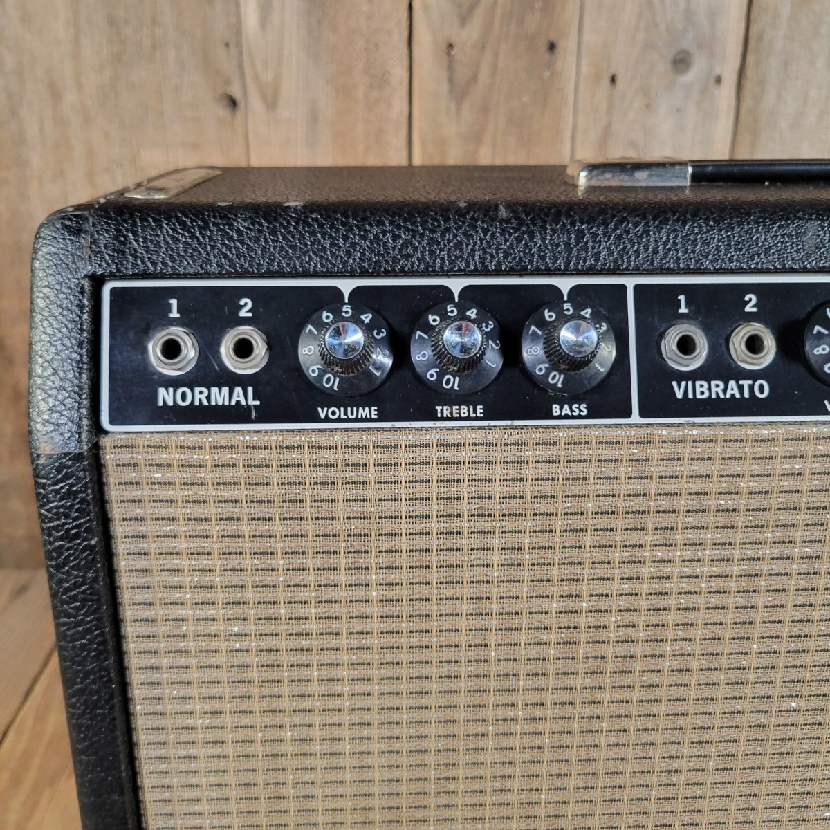 Fender 1964 Deluxe Reverb AA763 Serviced w/ Footswitch Excellent - Mahar's Vintage Guitars