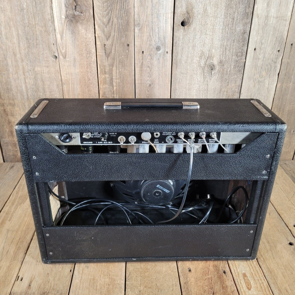 Fender 1964 Deluxe Reverb AA763 Serviced w/ Footswitch Excellent - Mahar's Vintage Guitars