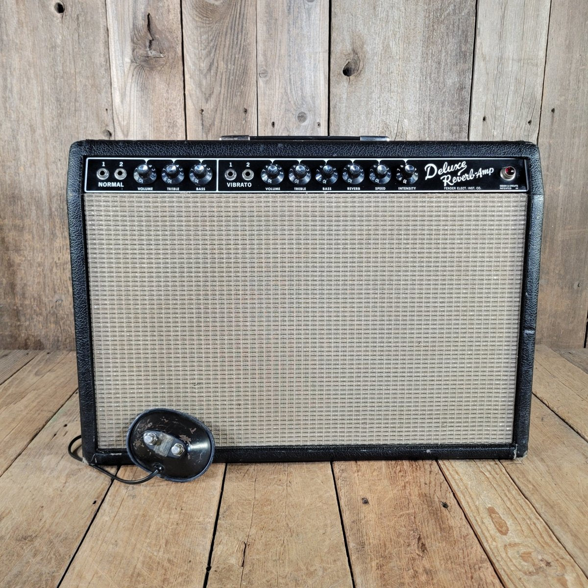 Fender 1964 Deluxe Reverb AA763 Serviced w/ Footswitch Excellent - Mahar's Vintage Guitars
