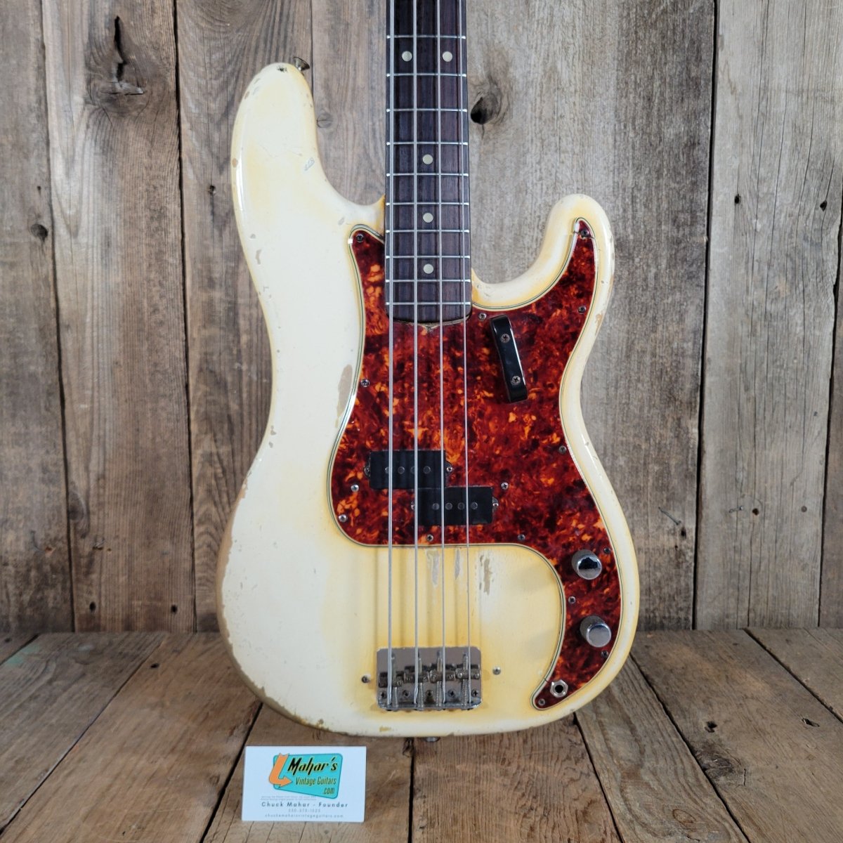 Fender Precision Bass ホワイト Fender Precision Bass Olympic White 1964 | Mahar's Vintage Guitars