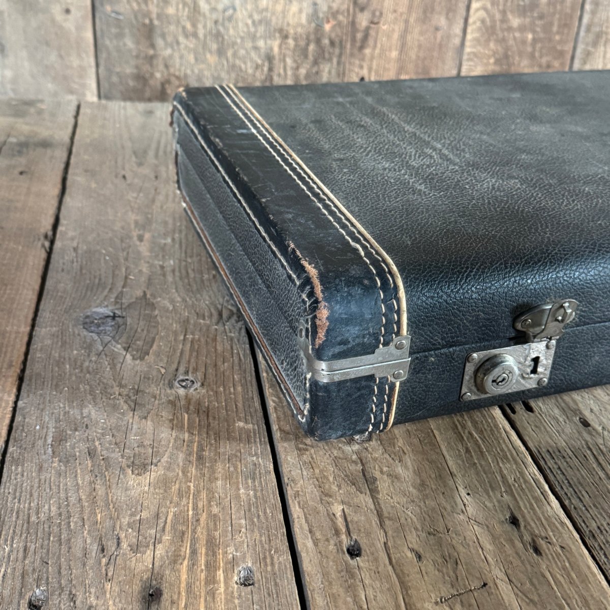 Fender 1964 Precision Bass Olympic White Very Good Pre - CBS - Mahar's Vintage Guitars