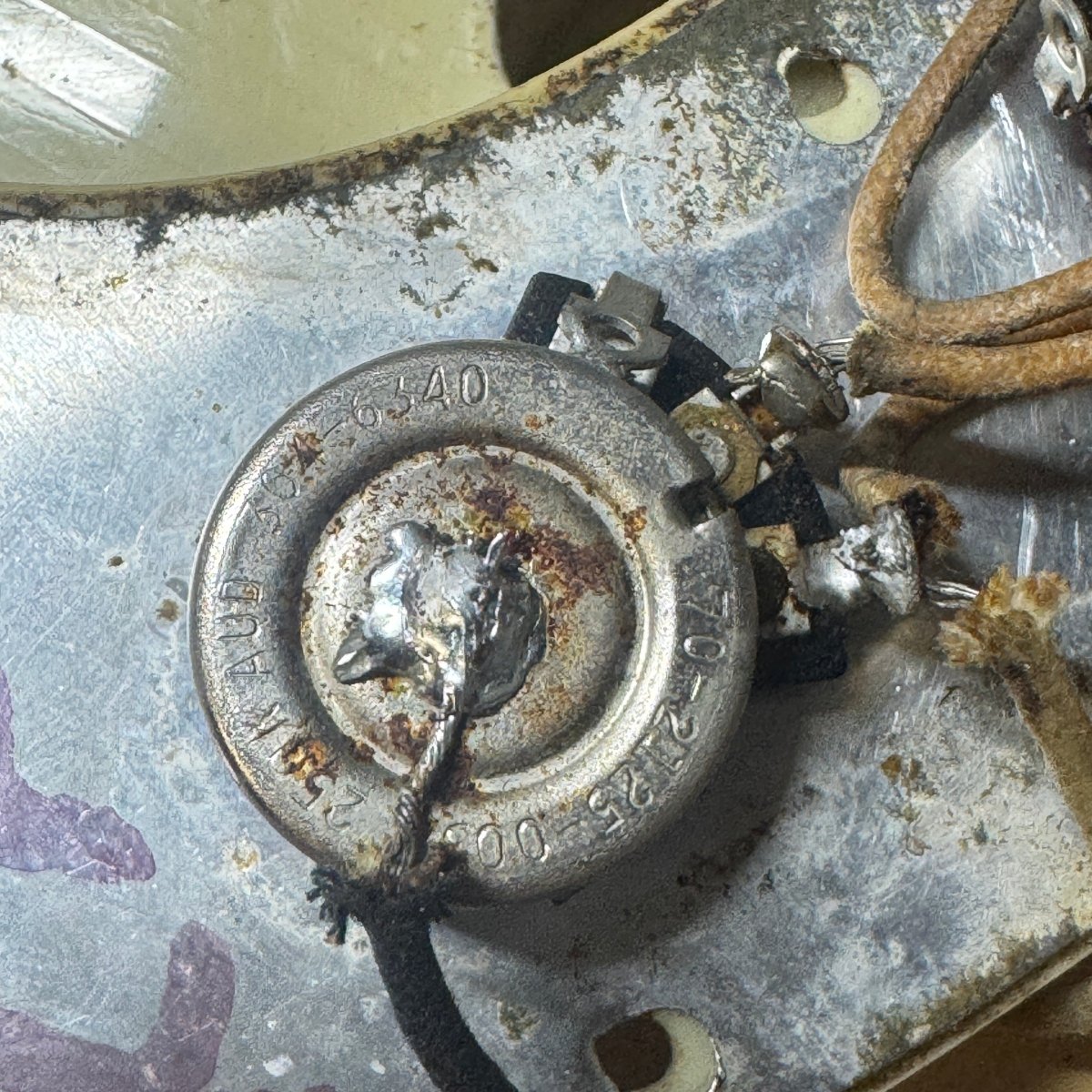 Fender 1964 Precision Bass Olympic White Very Good Pre - CBS - Mahar's Vintage Guitars