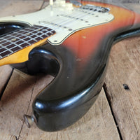 Fender 1965 Stratocaster Sunburst Non-Orig Hard Case, Very Good - Mahar's Vintage Guitars
