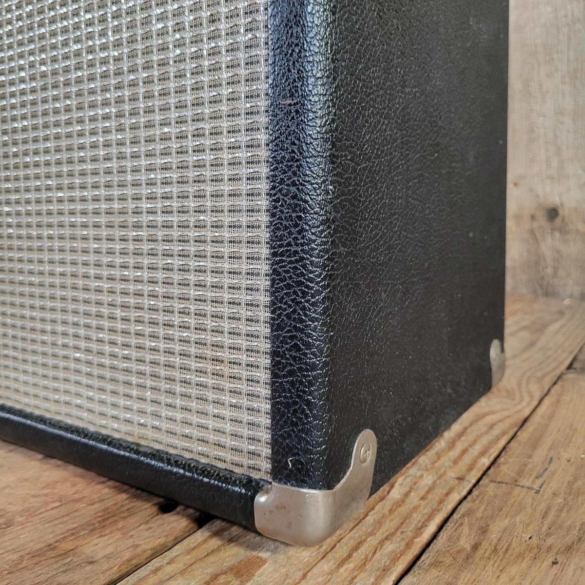 Fender 1965 Vibrolux Reverb AA864 W/ Footswitch & Cover Excellent - Mahar's Vintage Guitars