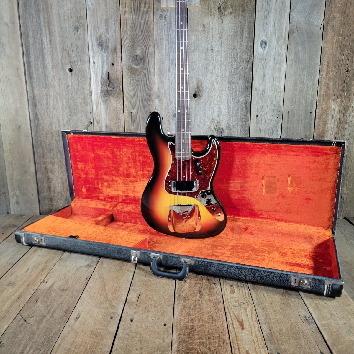 Fender 1966 Jazz Bass Sunburst All Original w/Original Case & Strap Excellent - Mahar's Vintage Guitars