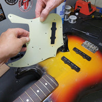 Fender 1966 Jazz Bass Sunburst All Original w/Original Case & Strap Excellent - Mahar's Vintage Guitars