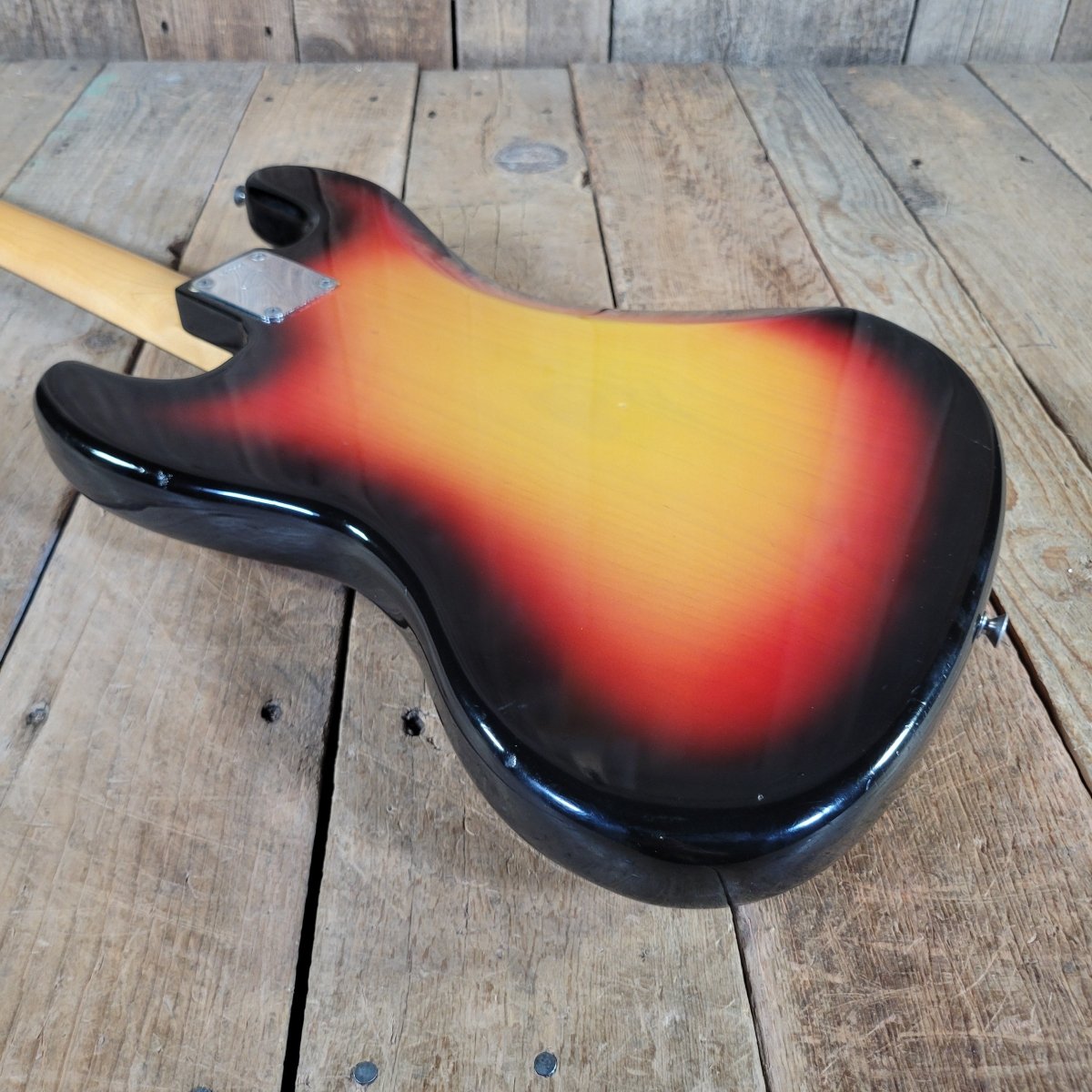 Fender 1966 Jazz Bass Sunburst All Original w/Original Case & Strap Excellent - Mahar's Vintage Guitars