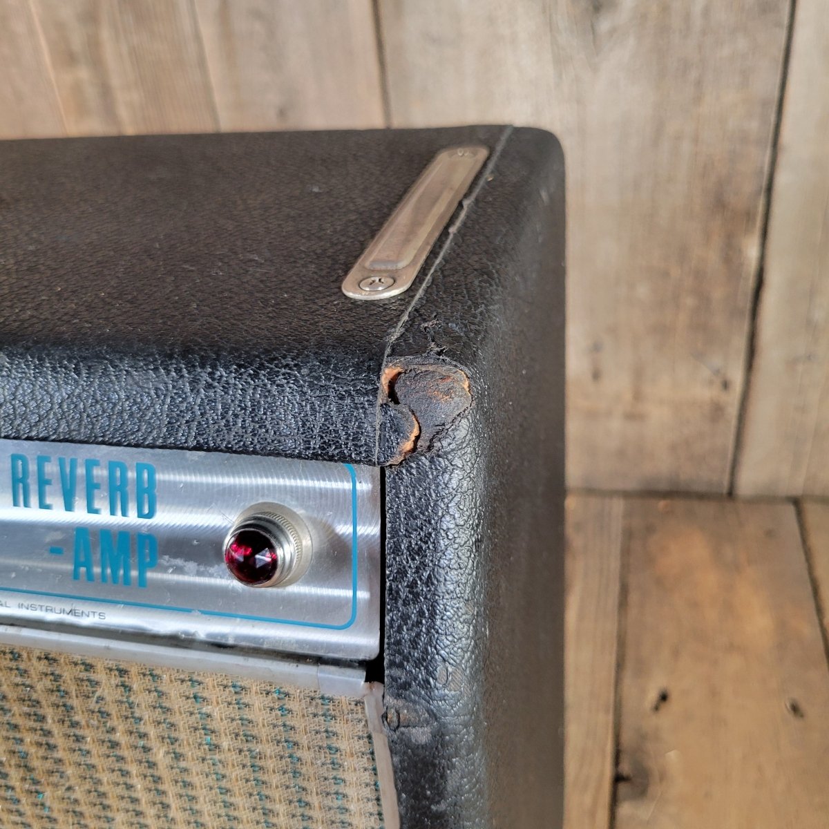 Fender 1969 Deluxe Reverb Drip Edge Serviced Weber Blue 12-A - Mahar's Vintage Guitars