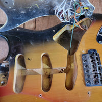 Fender 1969 Stratocaster Sunburst w/ original case Excellent - Mahar's Vintage Guitars